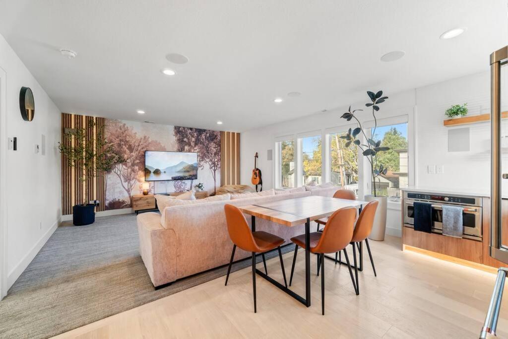 Parkrose Heights Luxury Experience