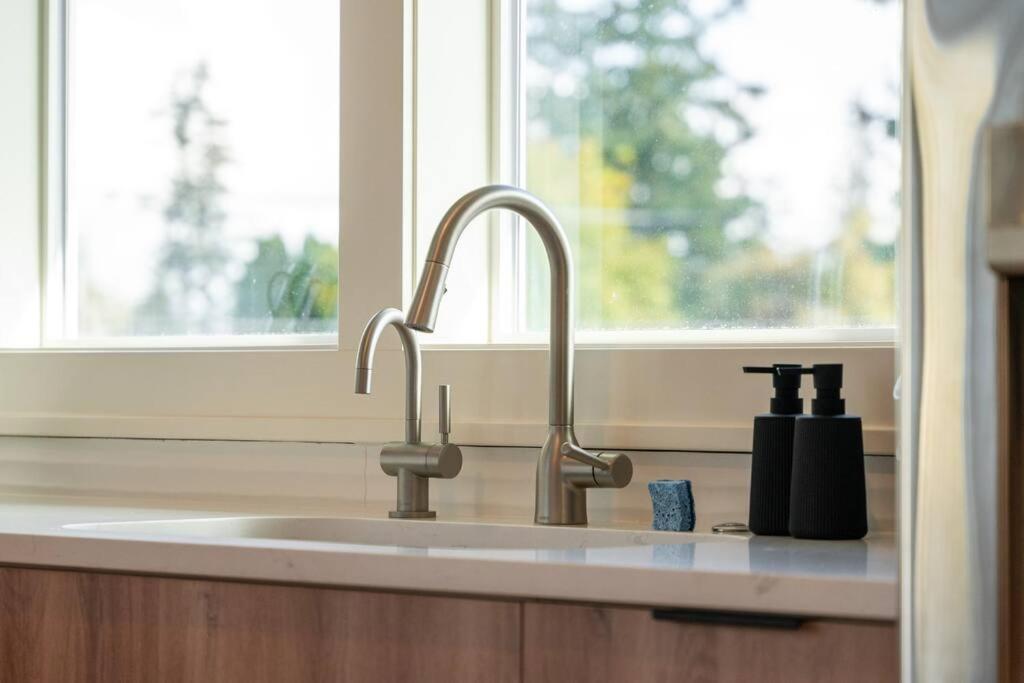 Parkrose Heights Luxury Experience Apartment Portland