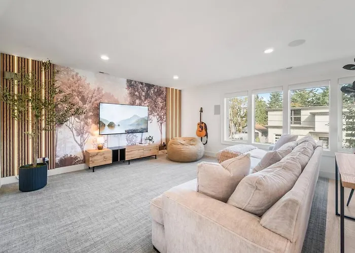 Parkrose Heights Luxury Experience