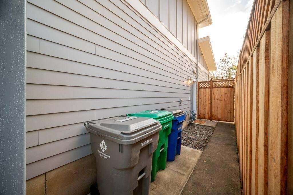 Parkrose Heights Luxury Experience Apartment Portland