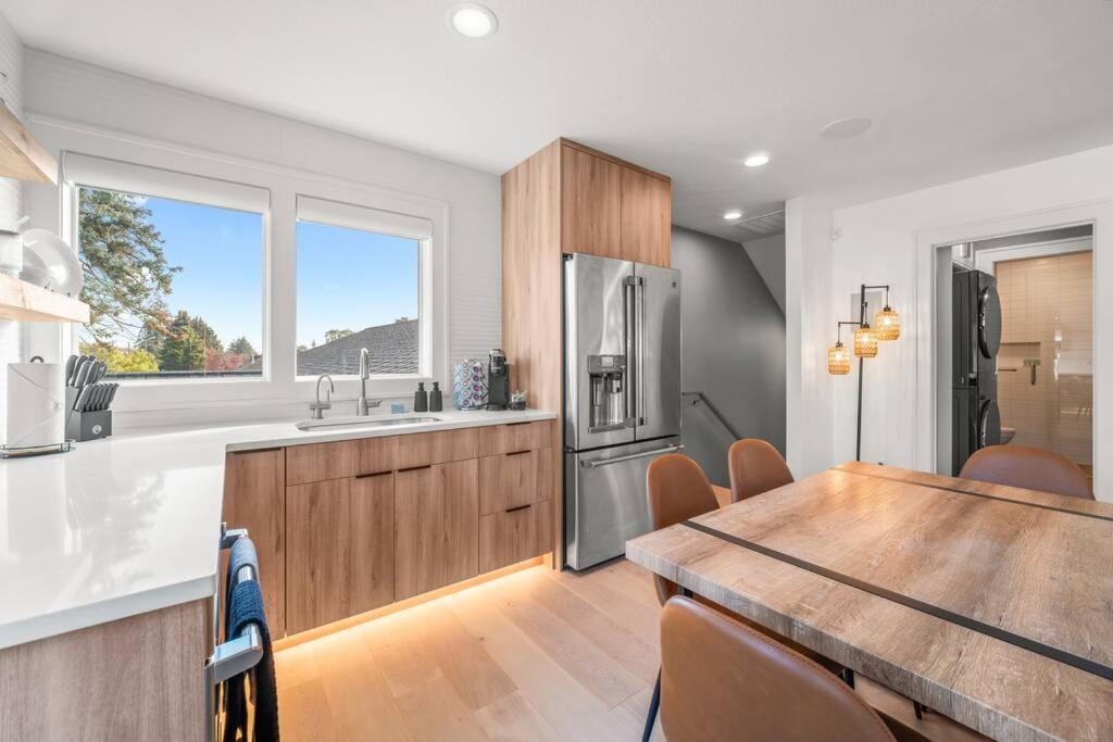 Parkrose Heights Luxury Experience